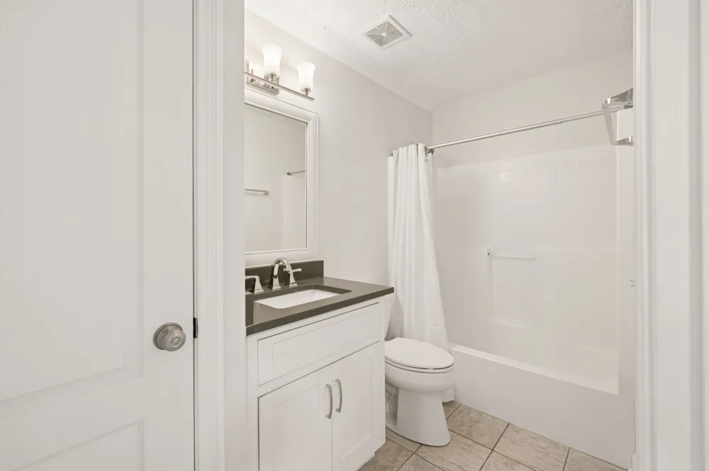 2741 Rosedale Place Nashville, TN 37211