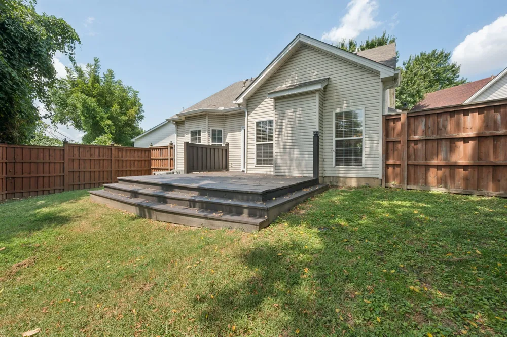 2741 Rosedale Place Nashville, TN 37211