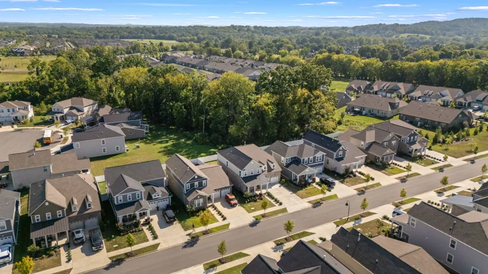 630 Seuss Way Hendersonville, TN 37075