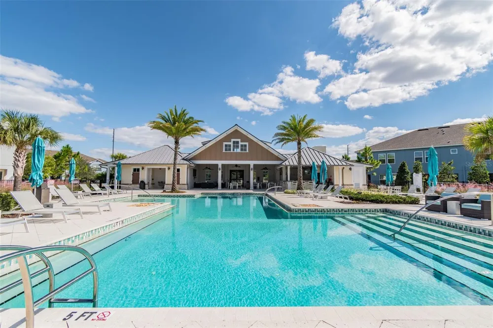 18623 NOBLE CASPIAN DRIVE Lutz, FL 33558