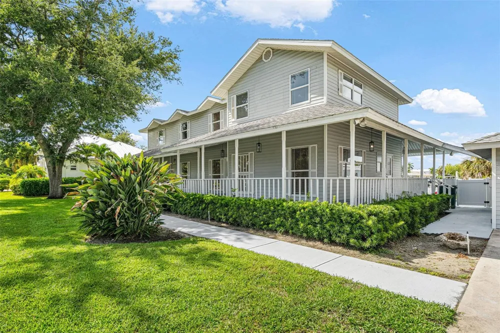 2002 8TH STREET W Palmetto, FL 34221