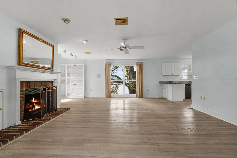 2002 8TH STREET W Palmetto, FL 34221