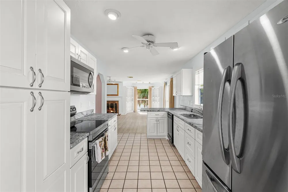 2002 8TH STREET W Palmetto, FL 34221