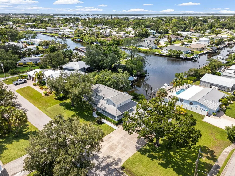 2002 8TH STREET W Palmetto, FL 34221