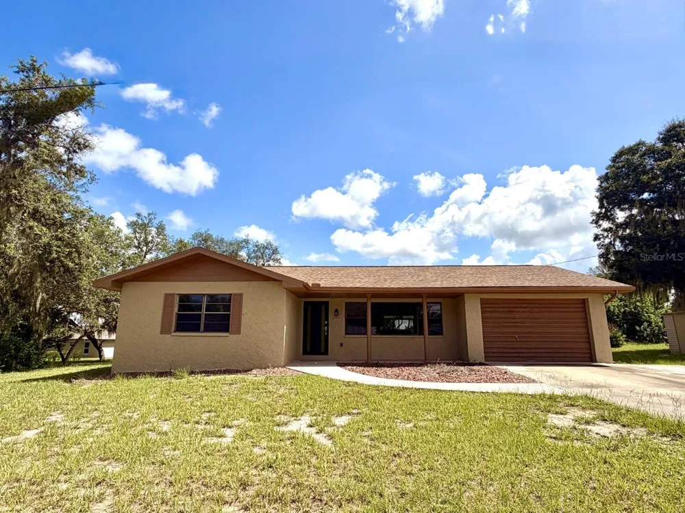 2404 COCHRANE ROAD Avon Park, FL 33825
