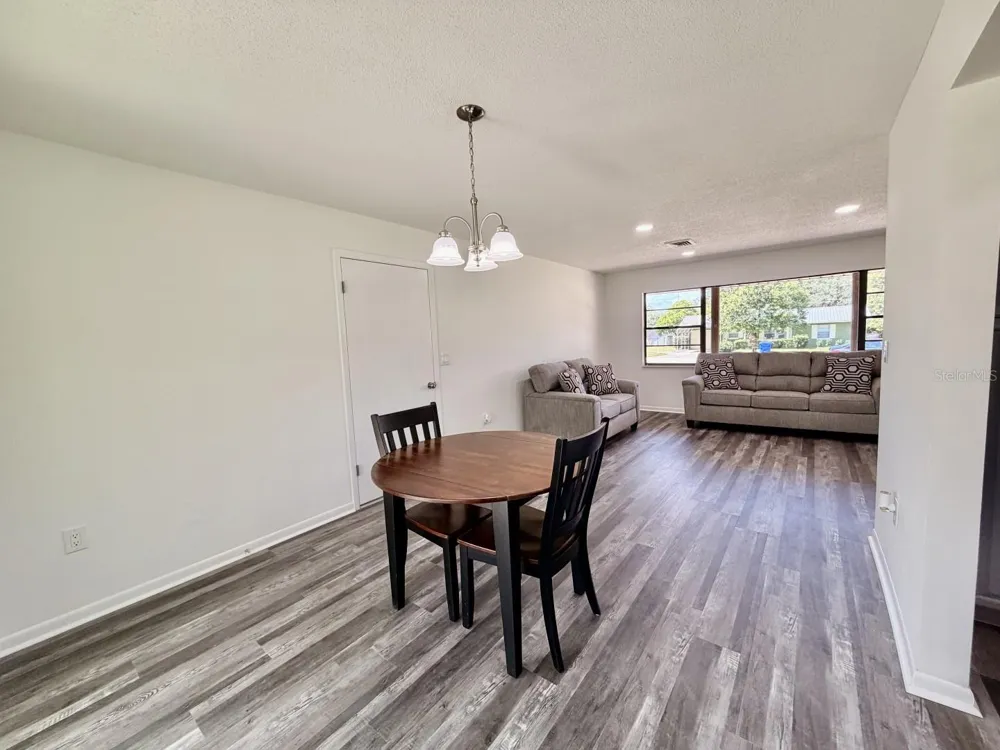 2404 COCHRANE ROAD Avon Park, FL 33825