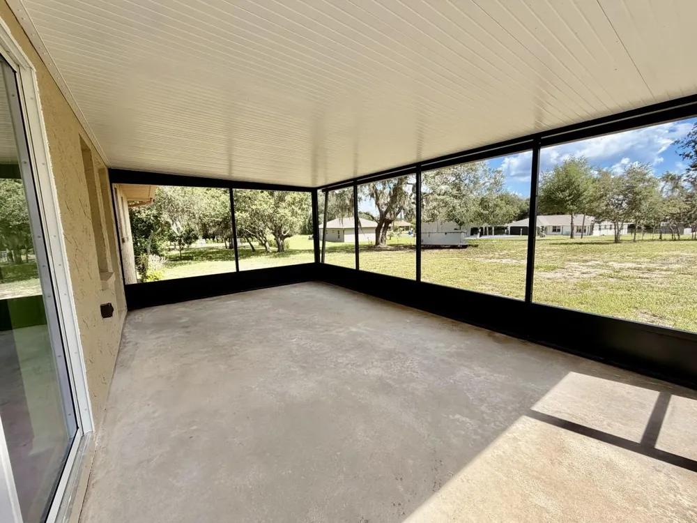 2404 COCHRANE ROAD Avon Park, FL 33825