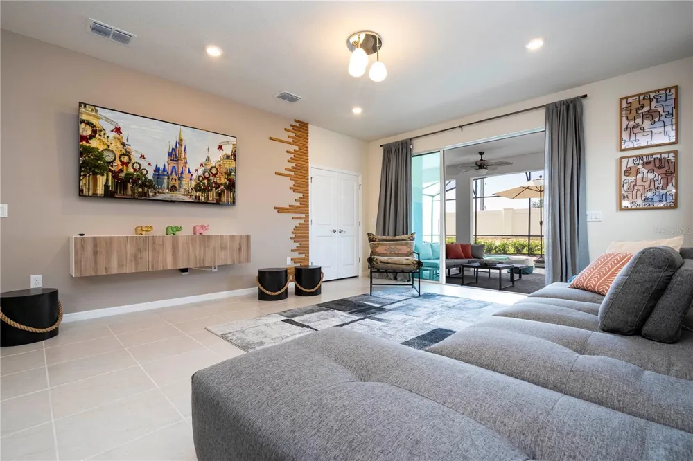 3325 LILAC WAY Davenport, FL 33897