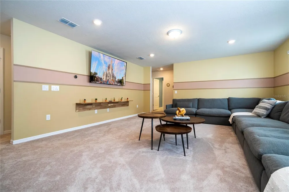 3325 LILAC WAY Davenport, FL 33897