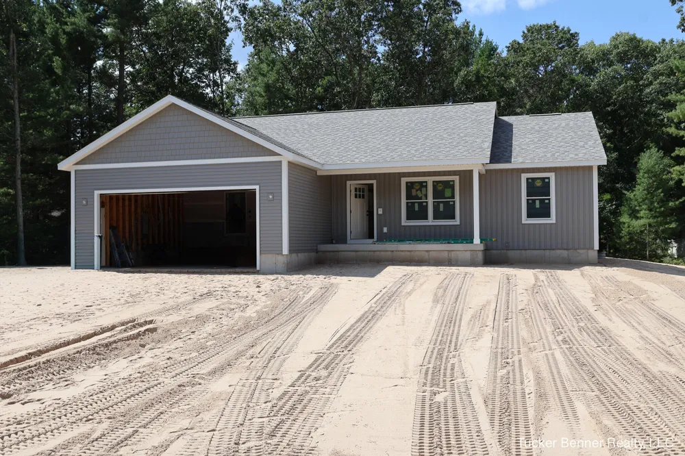 6243 Wasatch Lane Dalton Township, MI 49457