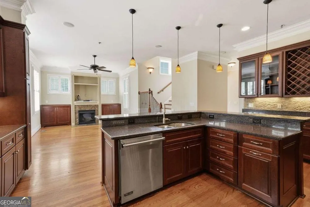 40 Emerson Hill SQ Marietta, GA 30060