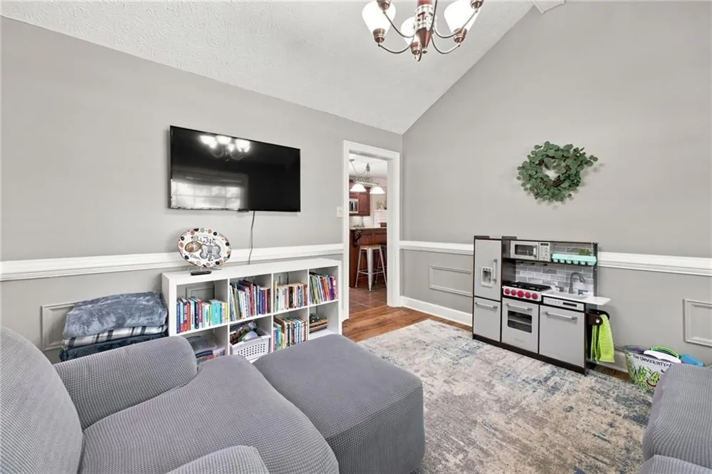 97 Oak Hill Drive Rockmart, GA 30153