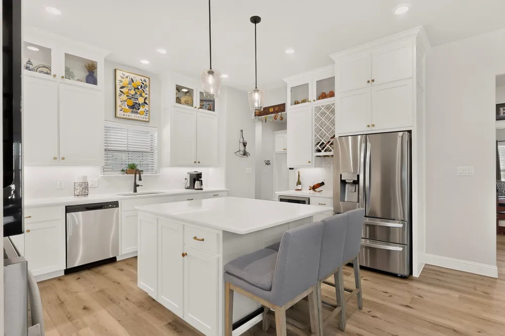 1564 S Saylee Lane Burleson, TX 76028