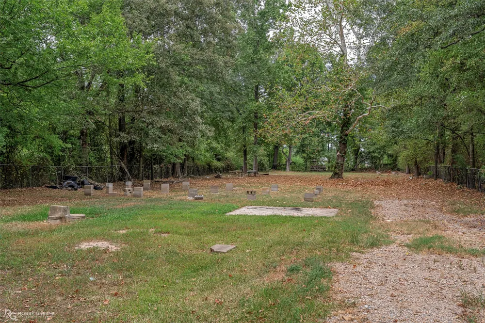 328 Burnley Pines Road Shreveport, LA 71106