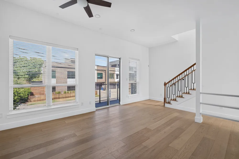 2349 Carroll Avenue Dallas, TX 75204