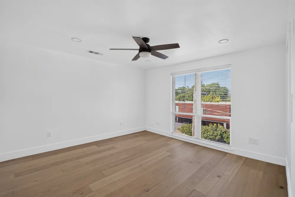 2349 Carroll Avenue Dallas, TX 75204