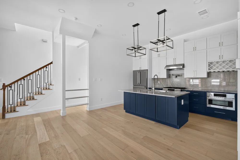 2349 Carroll Avenue Dallas, TX 75204