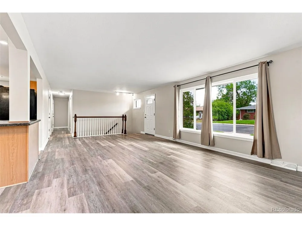 6985 S Ash Circle Littleton, CO 80122