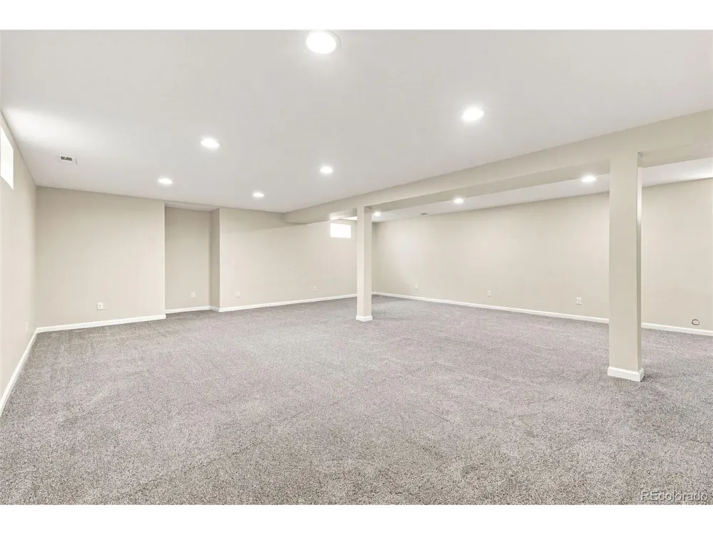 6985 S Ash Circle Littleton, CO 80122