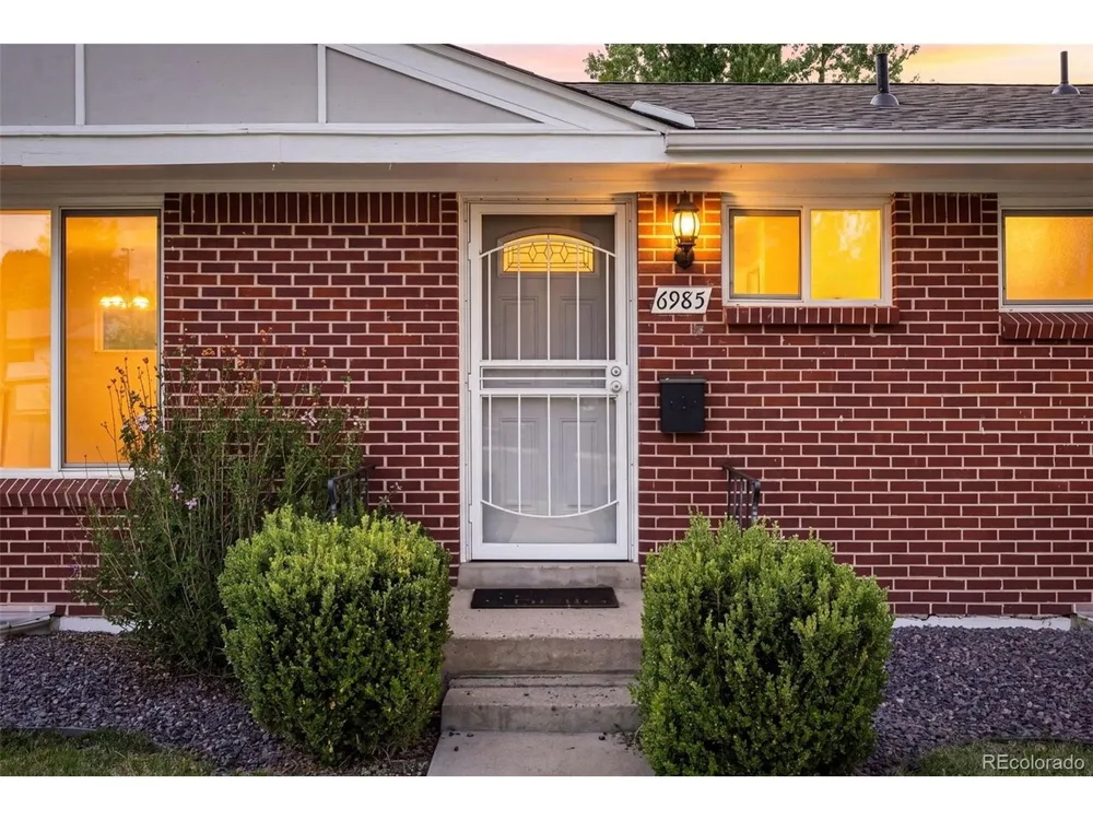 6985 S Ash Circle Littleton, CO 80122