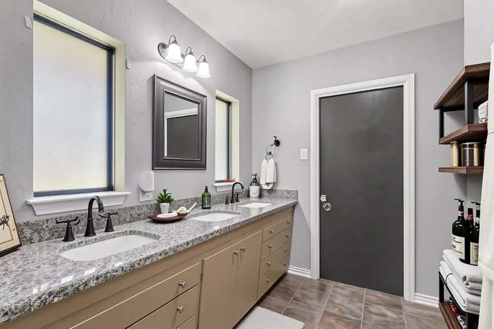 110 S Woodsway Street W Conroe, TX 77301