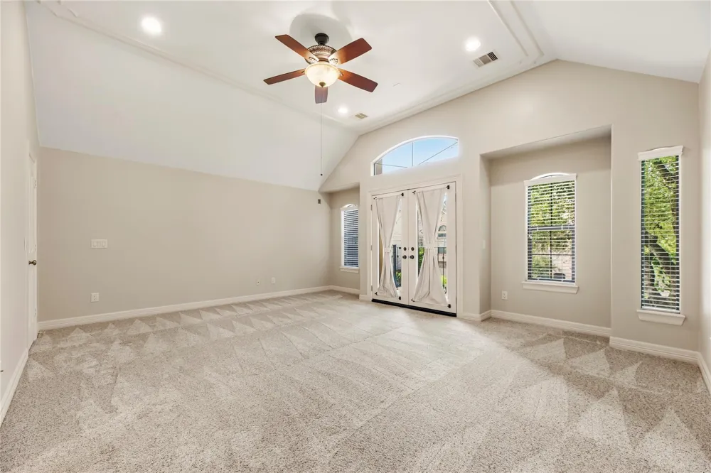5728 Petty Street Houston, TX 77007