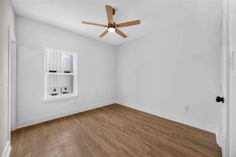 4357 Elmwood Street #A Houston, TX 77051