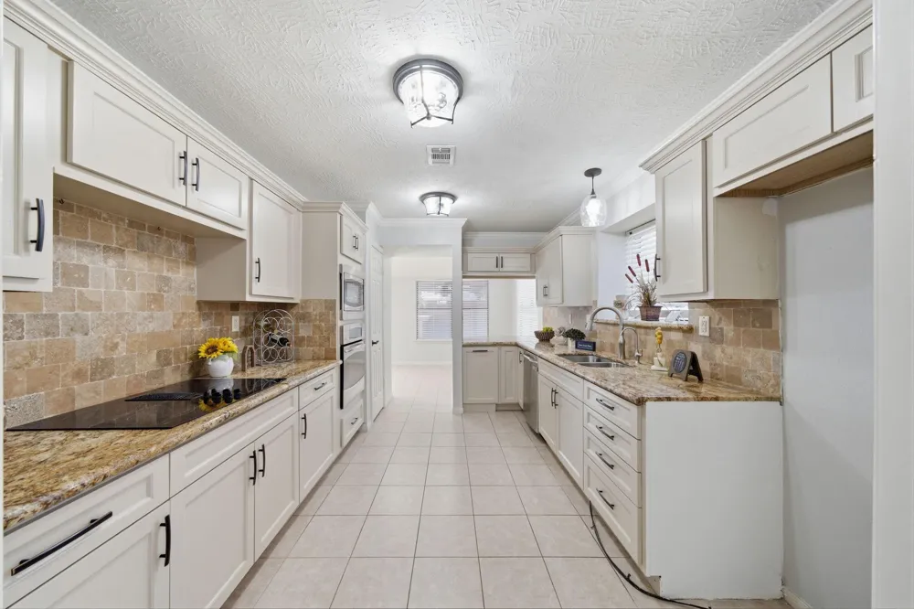 3302 Lindenfield Drive Katy, TX 77449