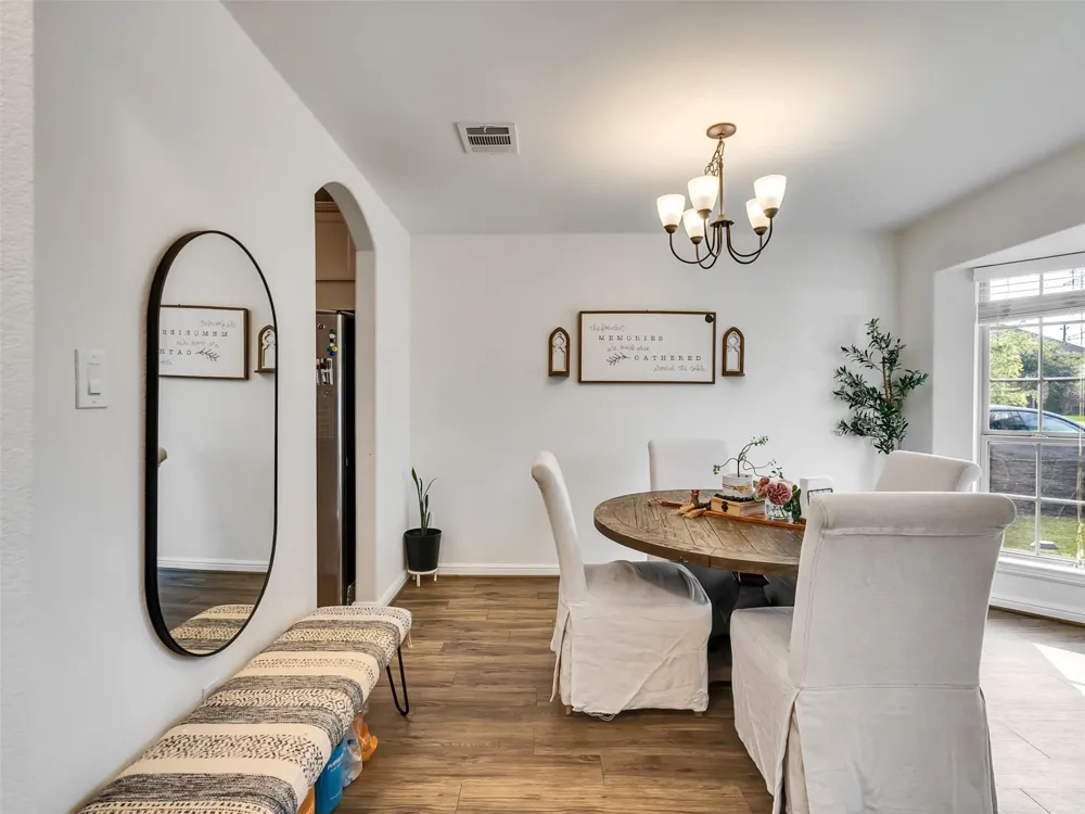 4827 Ladona Court League City, TX 77573