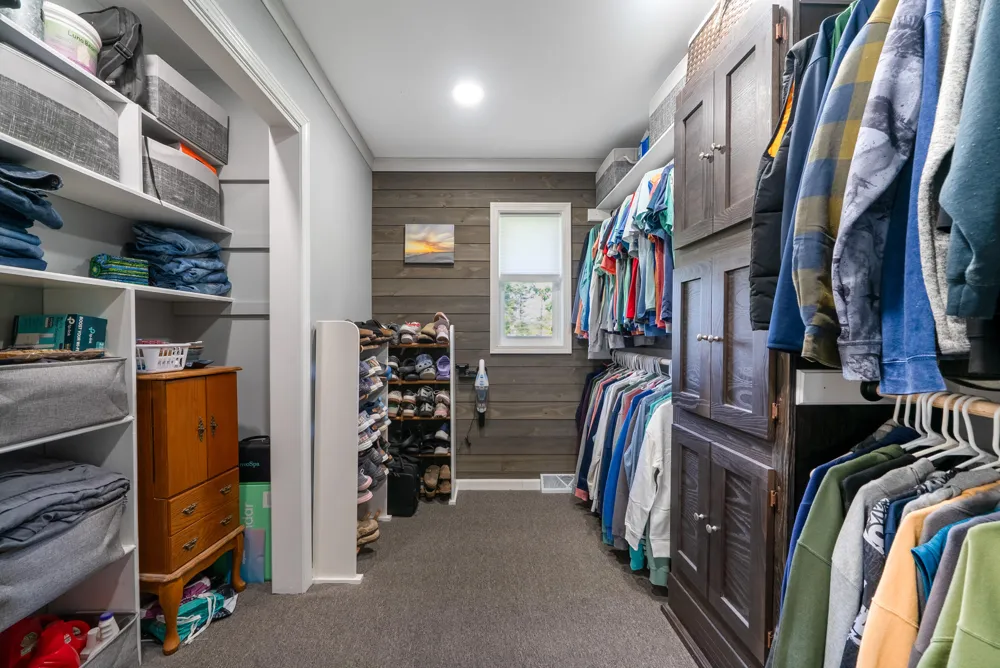 2439 W Lakewood Road Whitehall, MI 49461