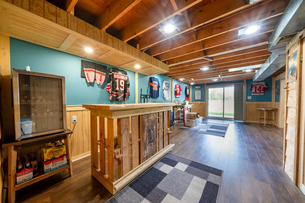 2439 W Lakewood Road Whitehall, MI 49461