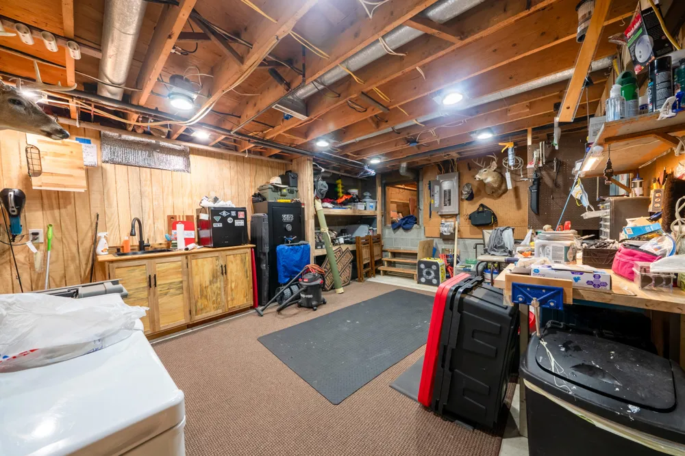 2439 W Lakewood Road Whitehall, MI 49461