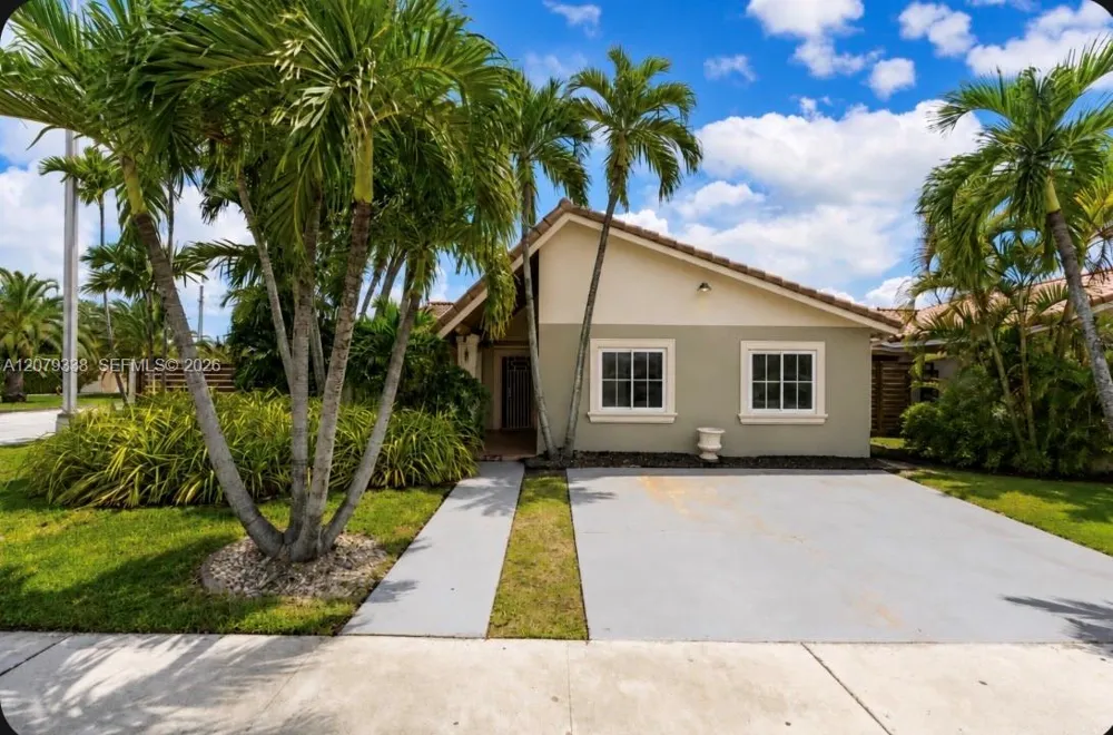 13706 SW 14th St Miami, FL 33184