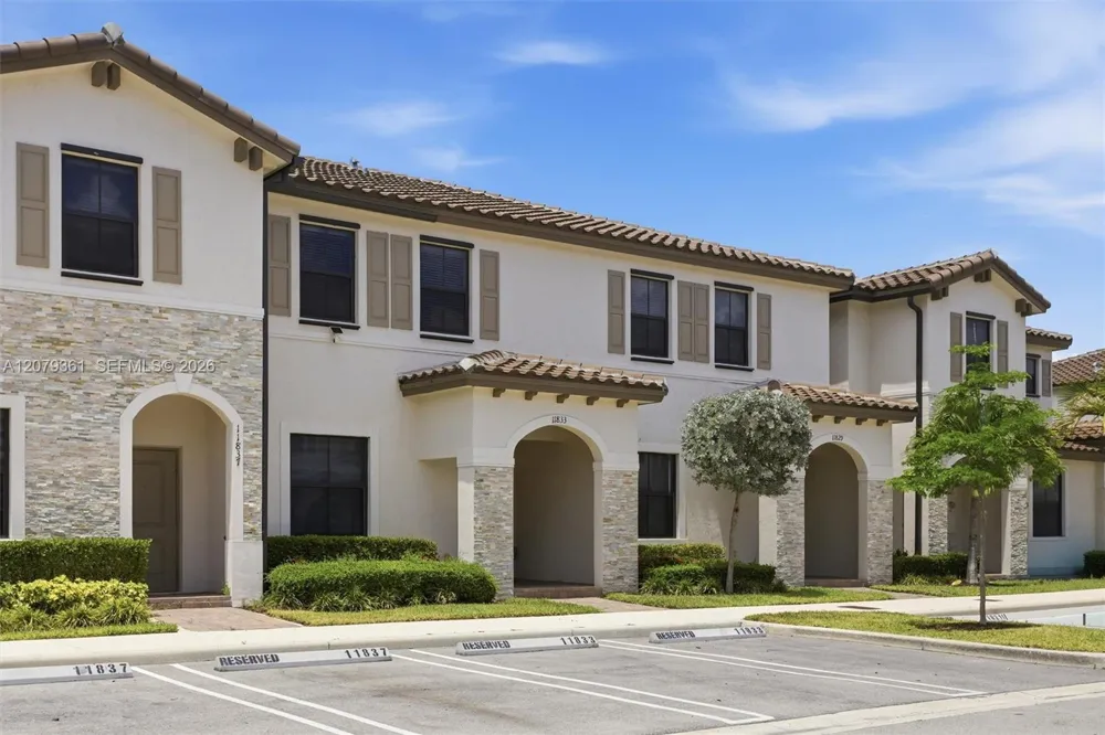 11833 SW 245th Ter #11833 Homestead, FL 33032