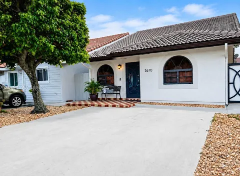5670 W 20th Ct