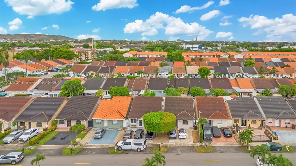 5670 W 20th Ct Hialeah, FL 33016