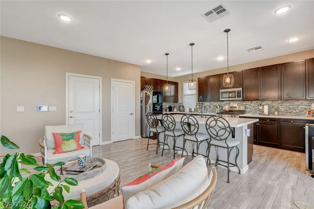 6928 Boulder Canyon Street North Las Vegas, NV 89084