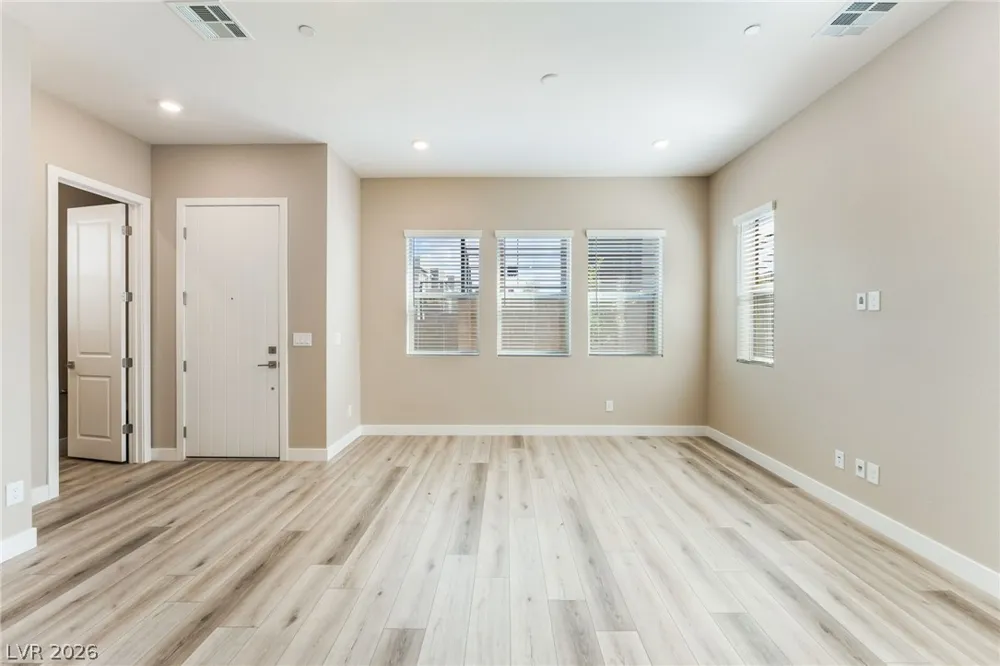 11545 Rookery Avenue Las Vegas, NV 89138