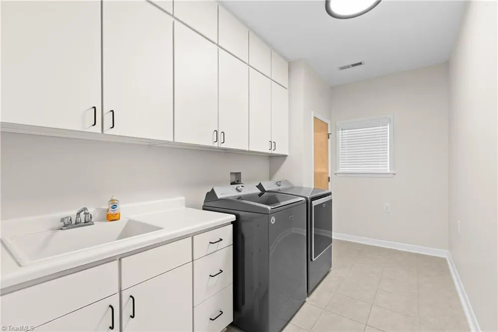 1080 Nauvoo Ridge Drive Tobaccoville, NC 27050
