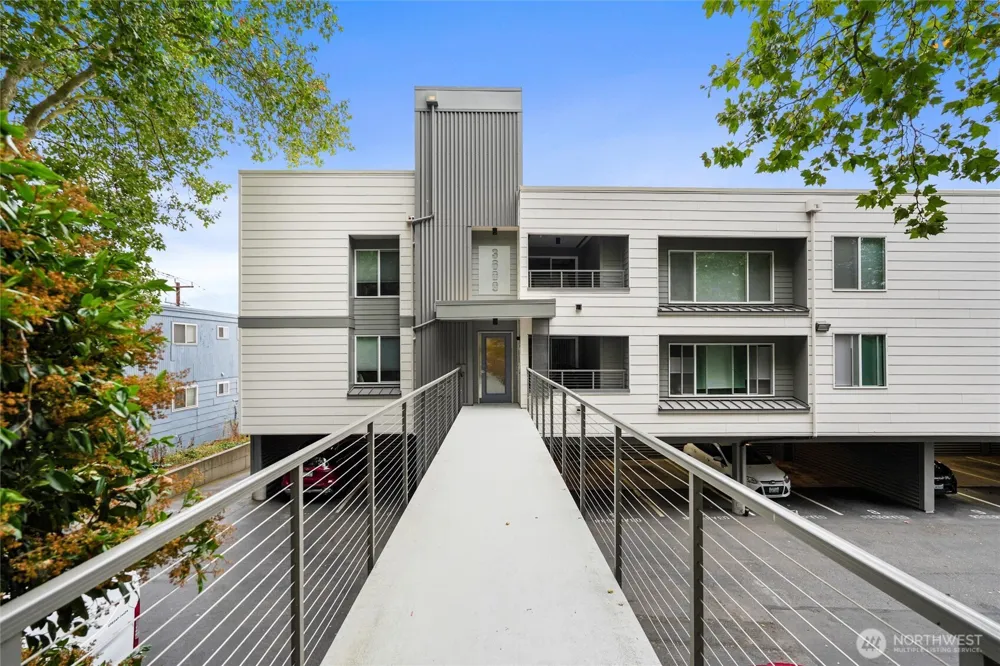 3609 14th Avenue W #208 Seattle, WA 98119