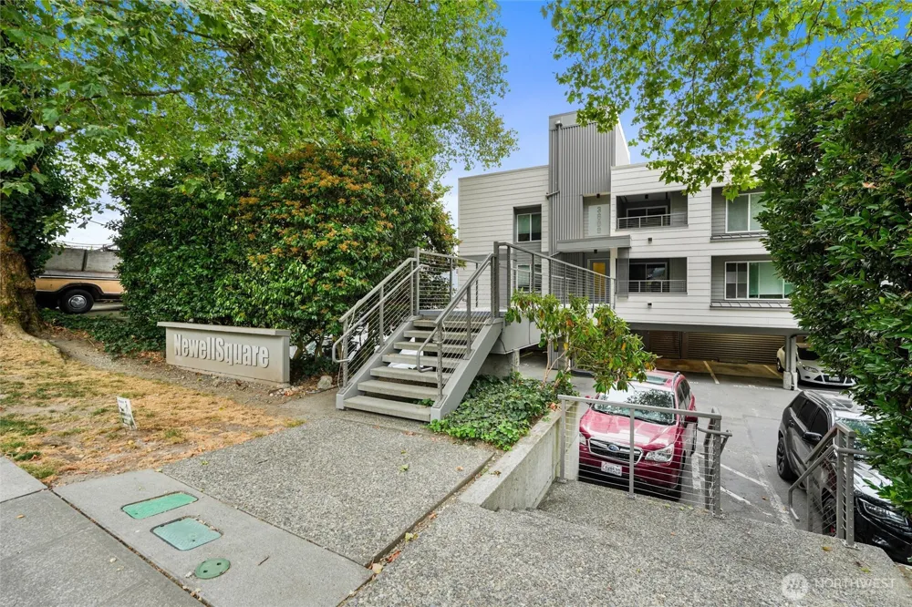 3609 14th Avenue W #208 Seattle, WA 98119