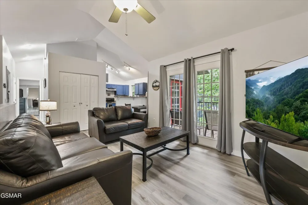 516 Proffitt Road #2 Gatlinburg, TN 37738