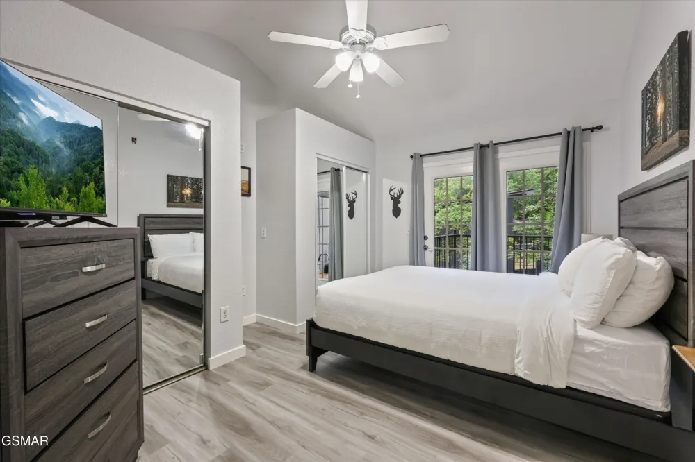 516 Proffitt Road #2 Gatlinburg, TN 37738