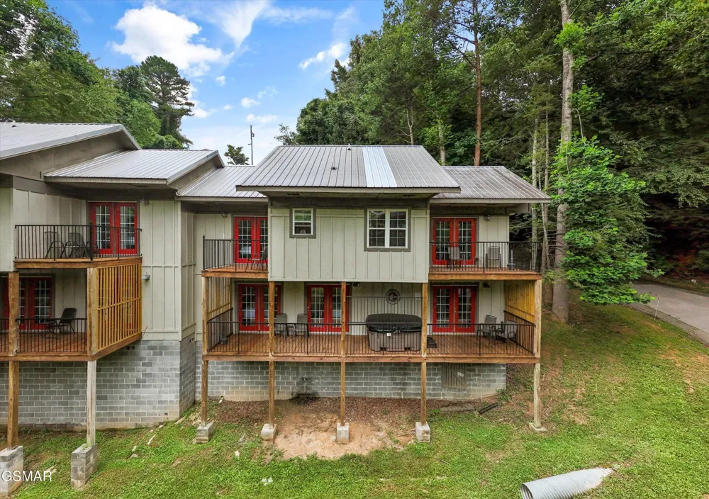516 Proffitt Road #1 Gatlinburg, TN 37738