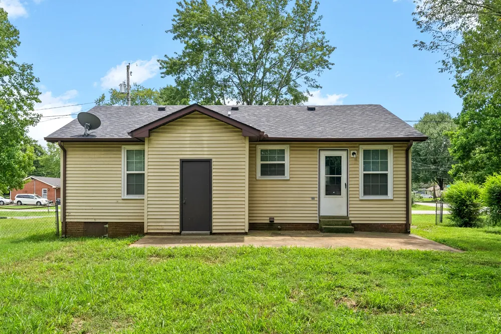 354 Woodale Dr Clarksville, TN 37042