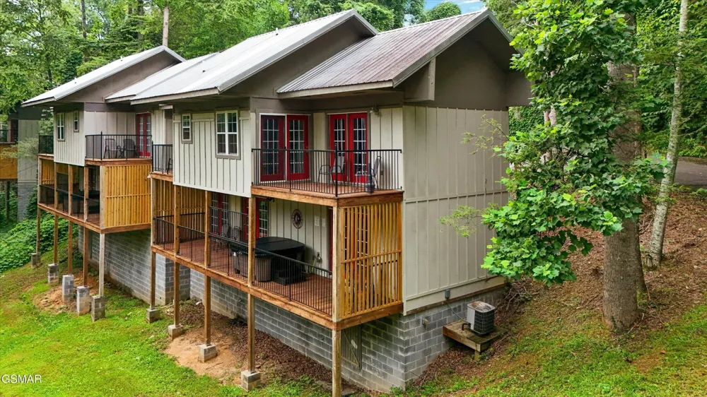 520 Proffitt Road #1 Gatlinburg, TN 37738