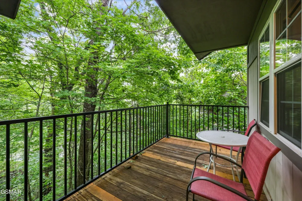 537 Johnson Lane #2 Gatlinburg, TN 37738