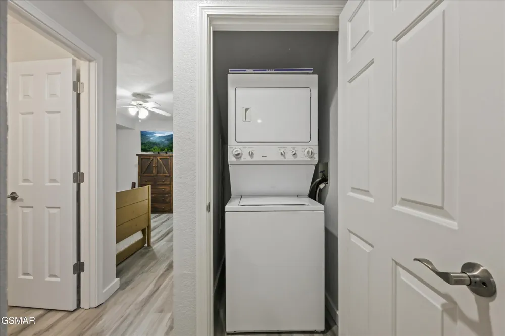 541 Johnson Lane #2 Gatlinburg, TN 37738