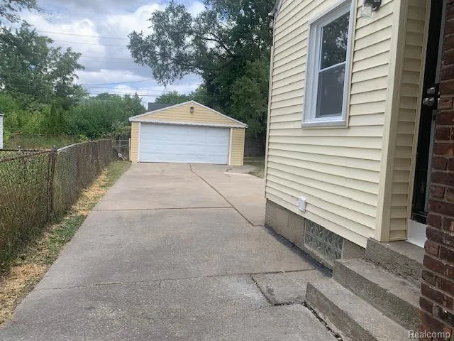 16269 Coram Street Detroit City, MI 48205