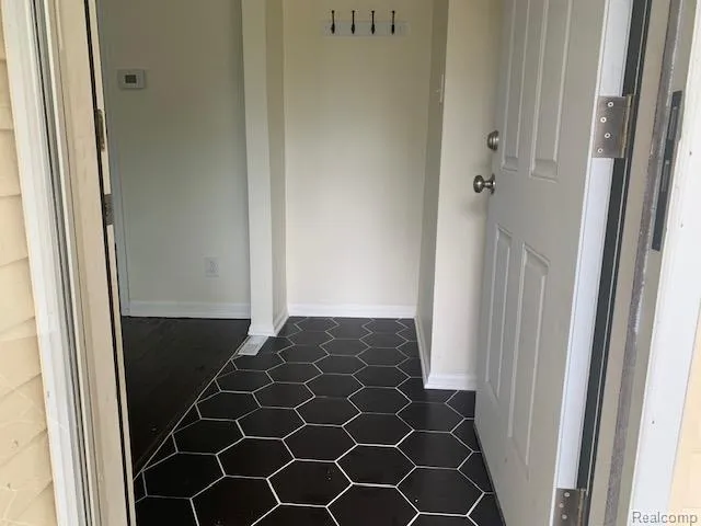16269 Coram Street Detroit City, MI 48205